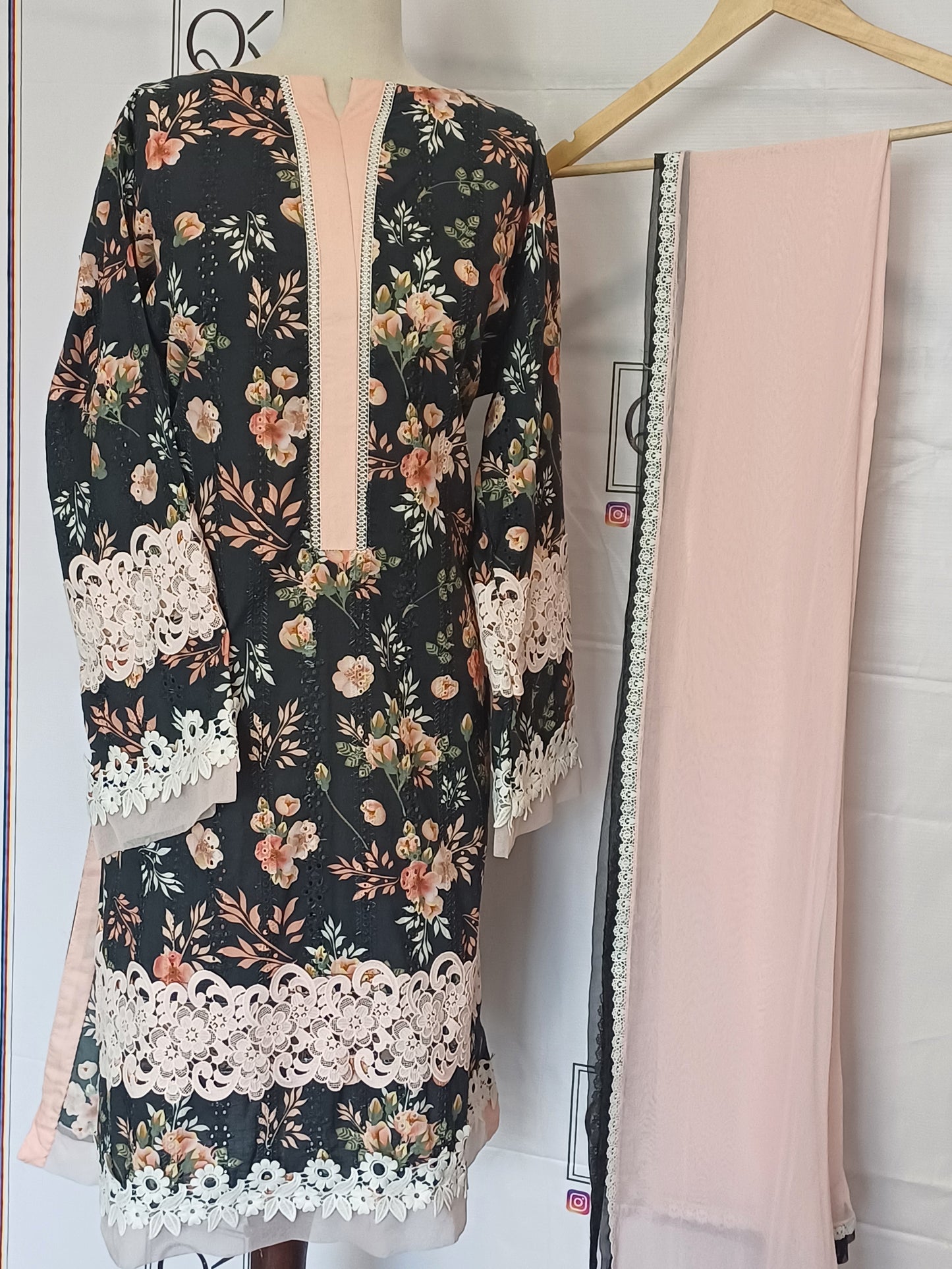 Twilight Rose – Grey-Black & Pink Chicken Shirt with Dupatta