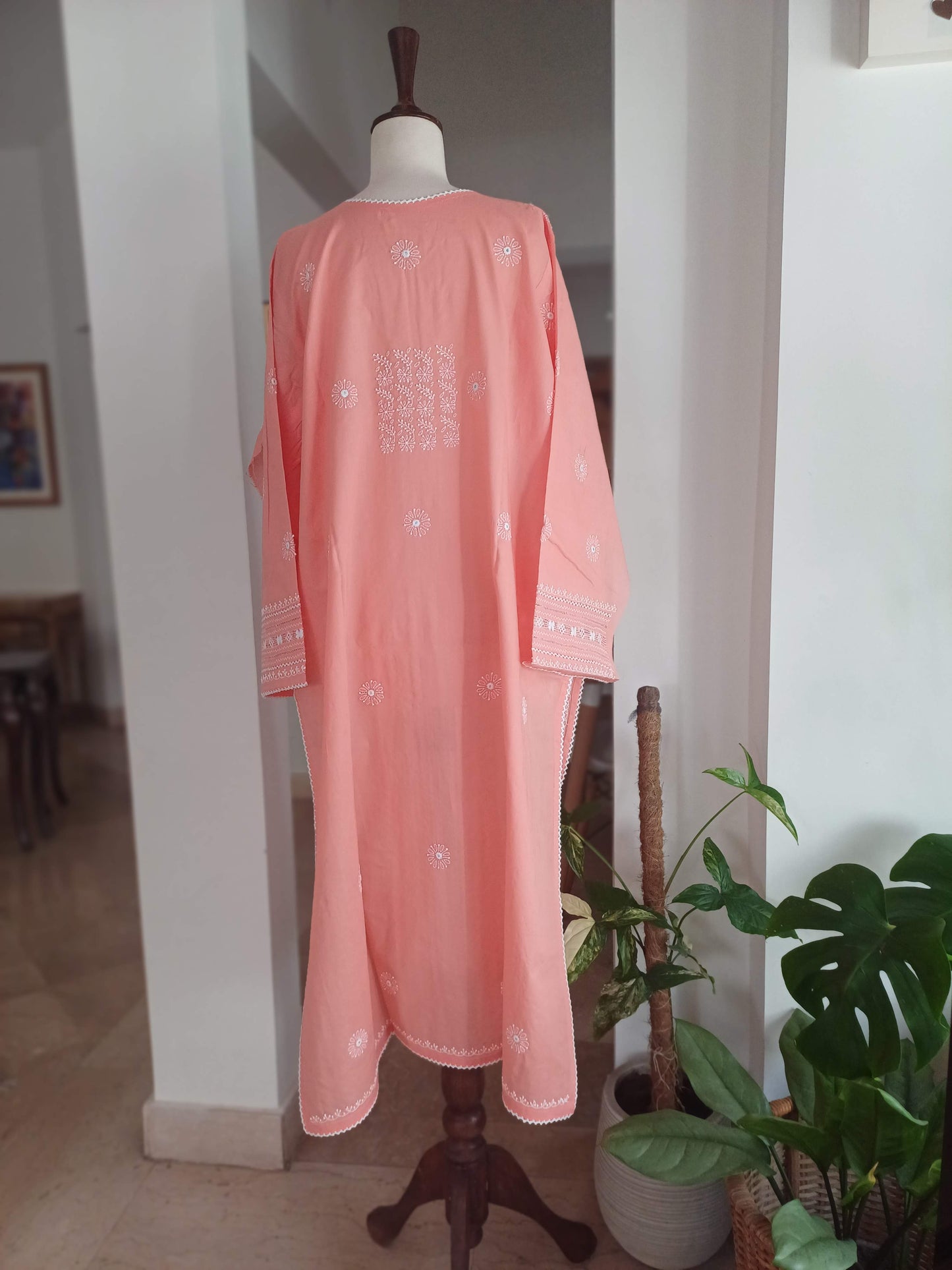 Gulnaar – Peach Shadow Work & Tarkashi Kurta