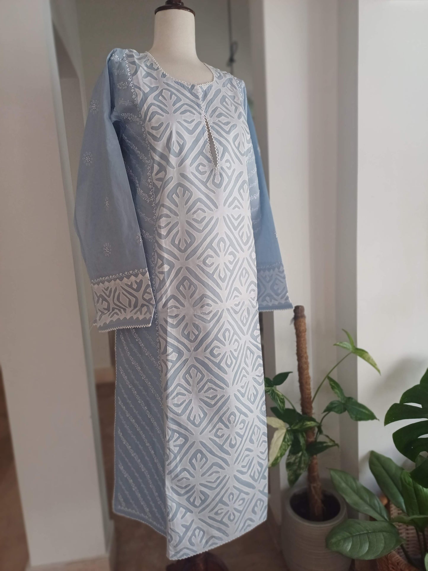 Aasmani – Ice Blue with Appliqué & Shadow Work Kurta