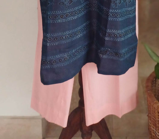 Gul-e-Narm – Solid Powder Pink Lawn Palazzo