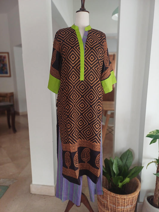 Sabz Khaak – Green & Brown Block-Printed Lawn Shirt